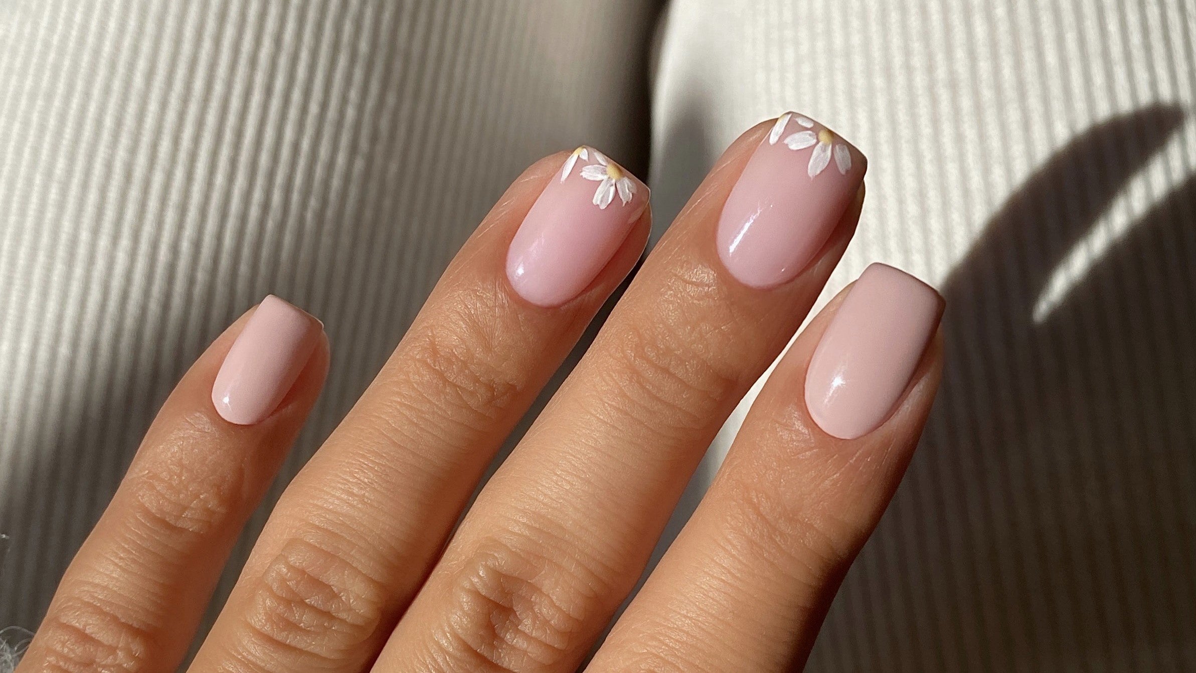 Gel Nails: The Ultimate Guide to Long-Lasting Beauty - 7