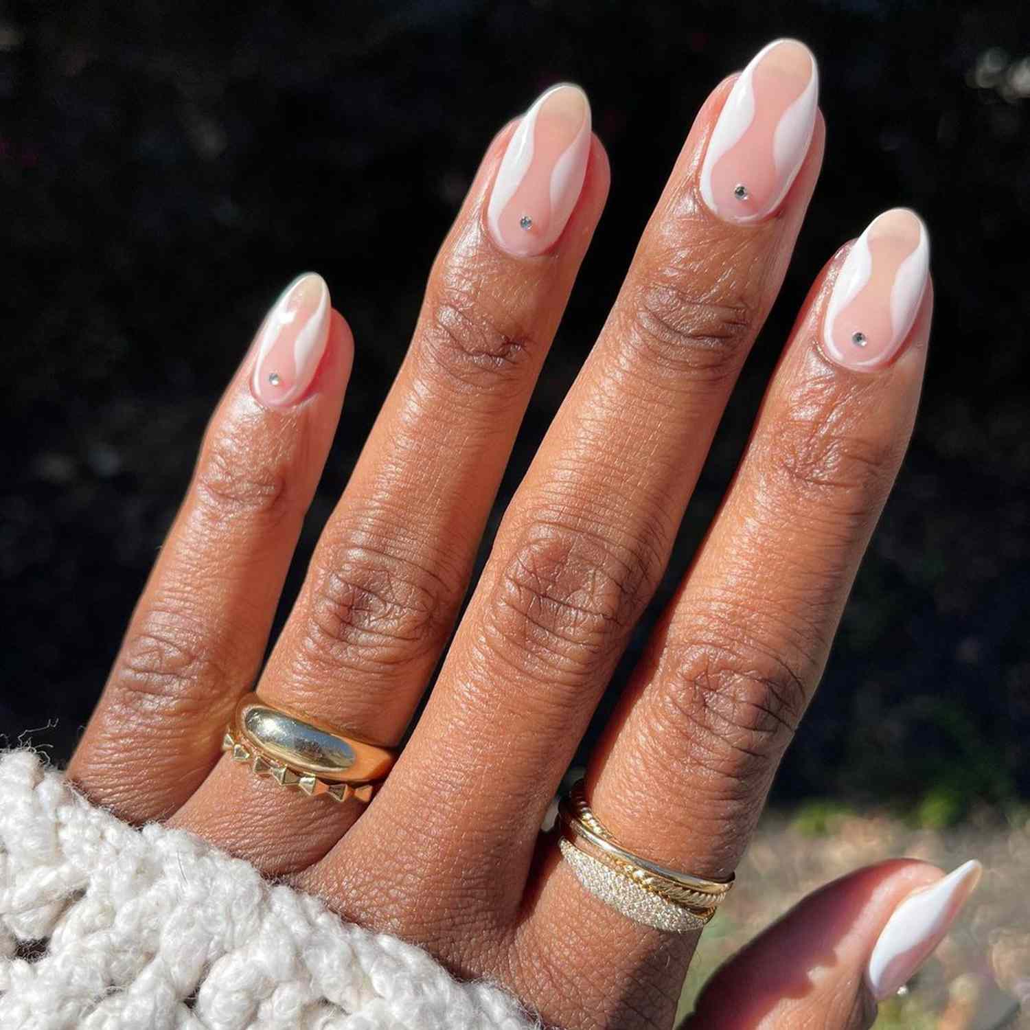 Exploring Minimalist Nails: The Ultimate Guide to Simplistic Elegance - 3