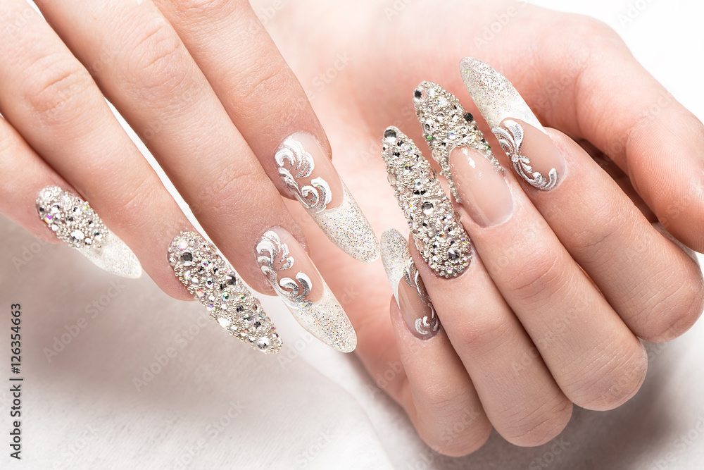 Bridal Nails: Stunning Ideas for Your Big Day - 3