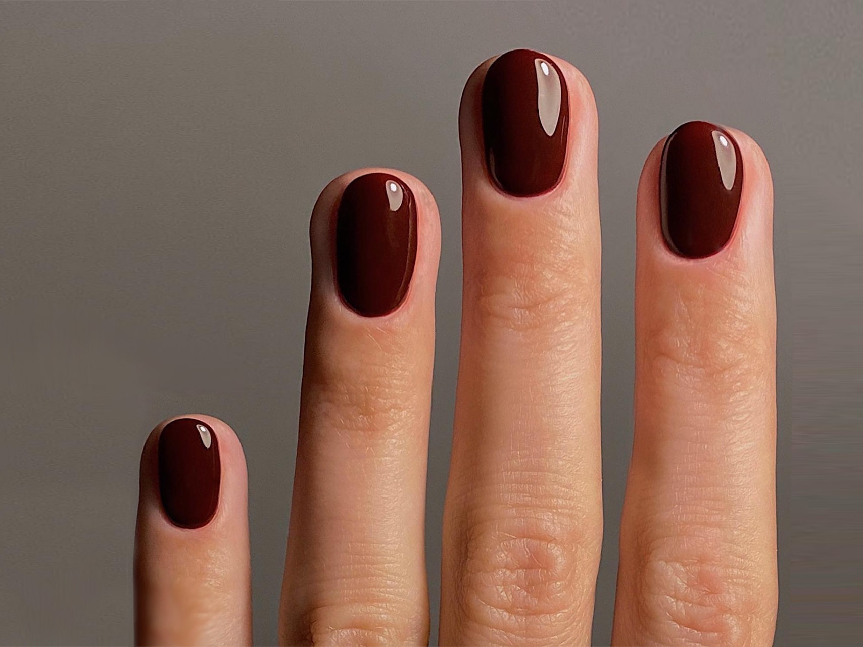 Winter Nails: Stunning Designs for the Perfect Seasonal Look - 11