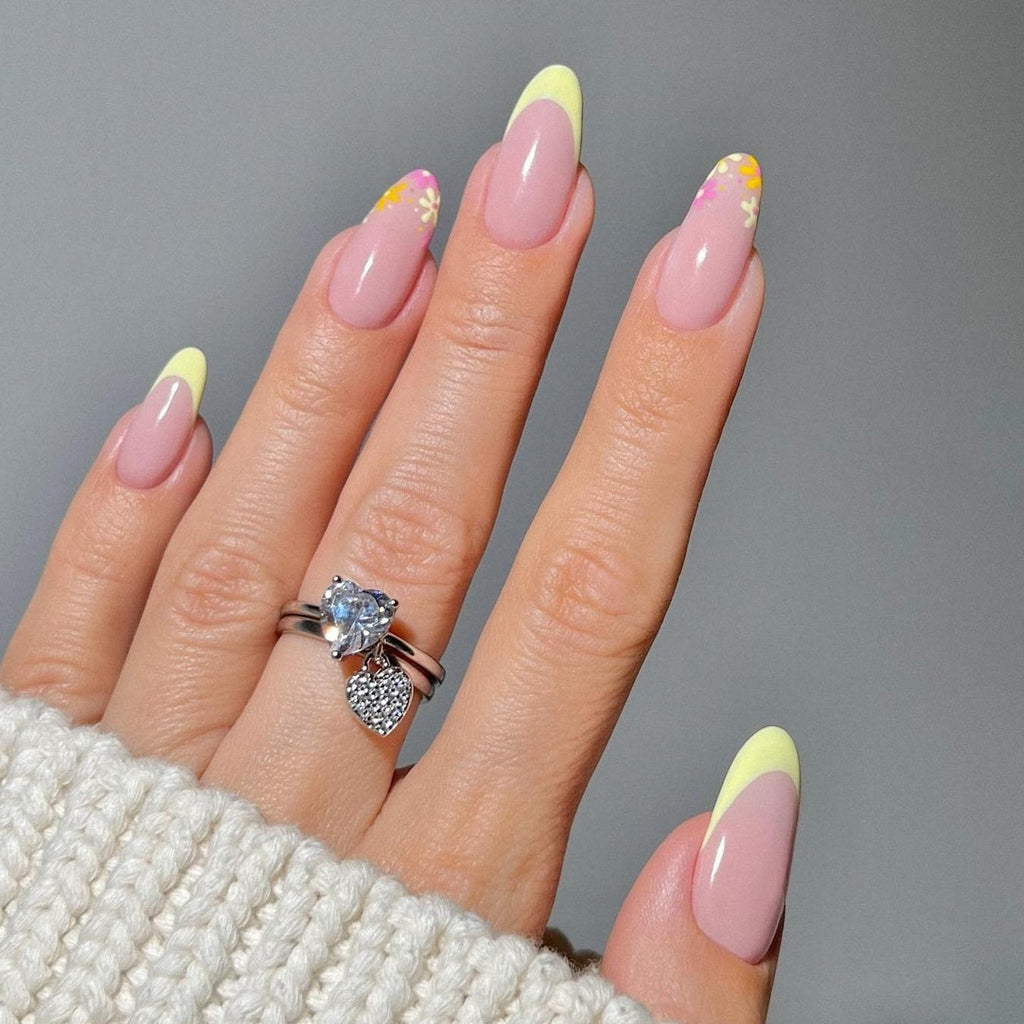 Stunning Spring Nails for a Fresh Look - 1