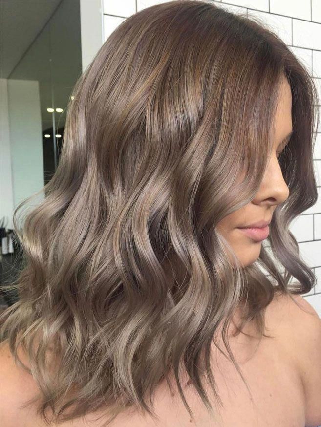 Light Brown Hair: The Ultimate Guide to Versatile and Chic Shades - 9