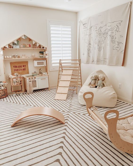 Montessori Playroom Ideas for Encouraging Independent Play - 10