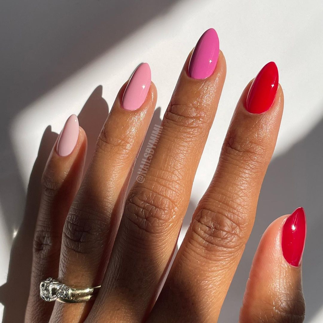 Valentine Nails: Captivating Designs to Celebrate Love - 3