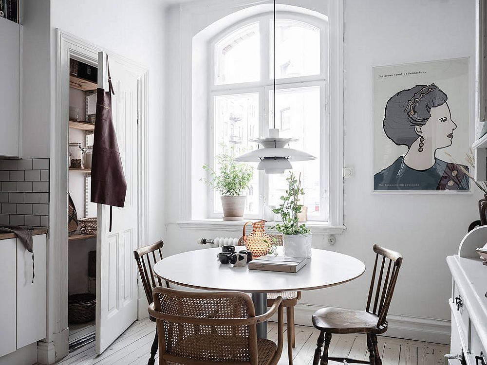 Scandinavian Dining Room: The Ultimate Guide to Minimalist and Functional Design - 1