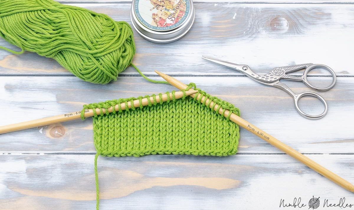 Knitting: A Beginner's Guide to Crafting Beautiful Designs - 2