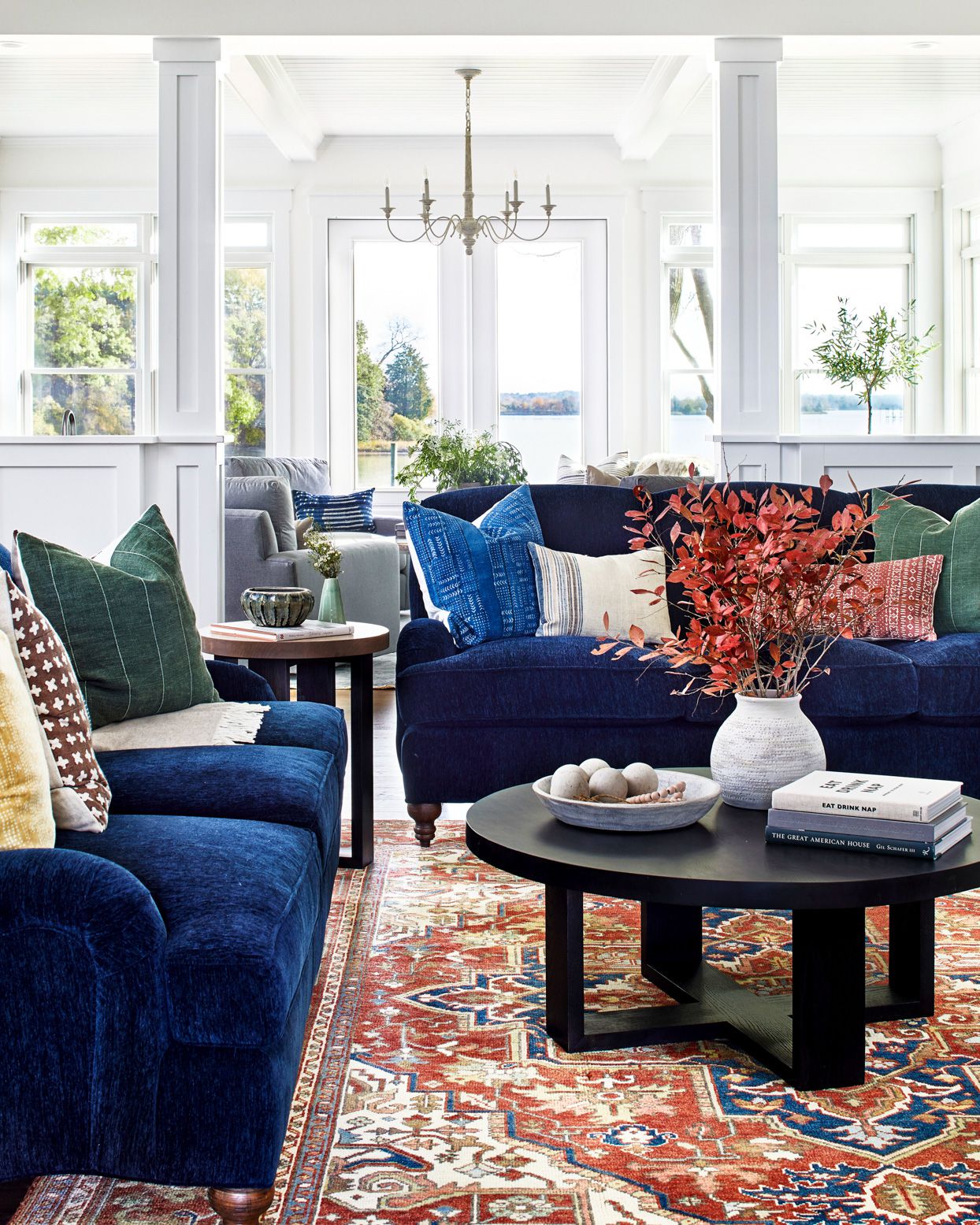 The Ultimate Guide to Coffee Table Decor: Elevating Your Living Room - 6