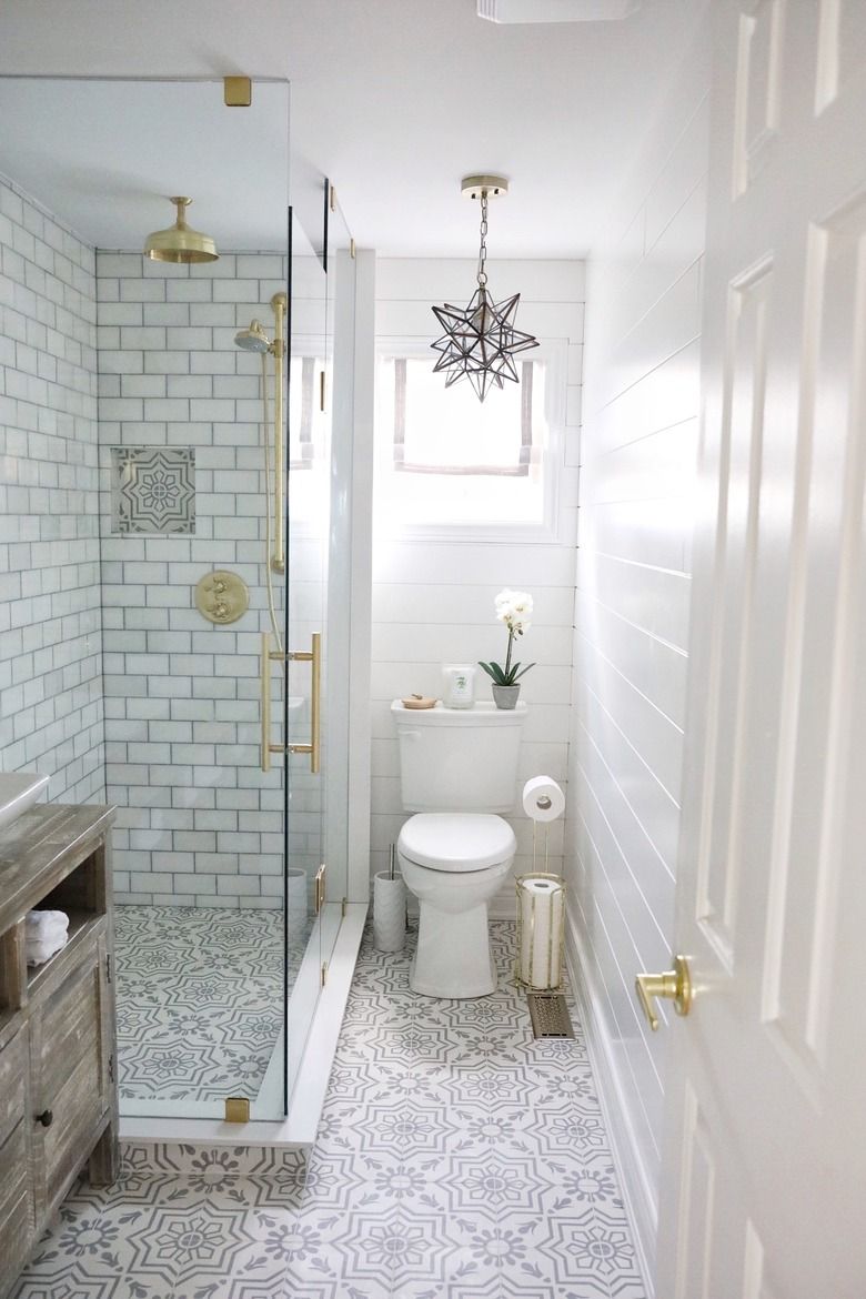 Small Bathroom Remodel Ideas: Transforming Your Space with Style - 1