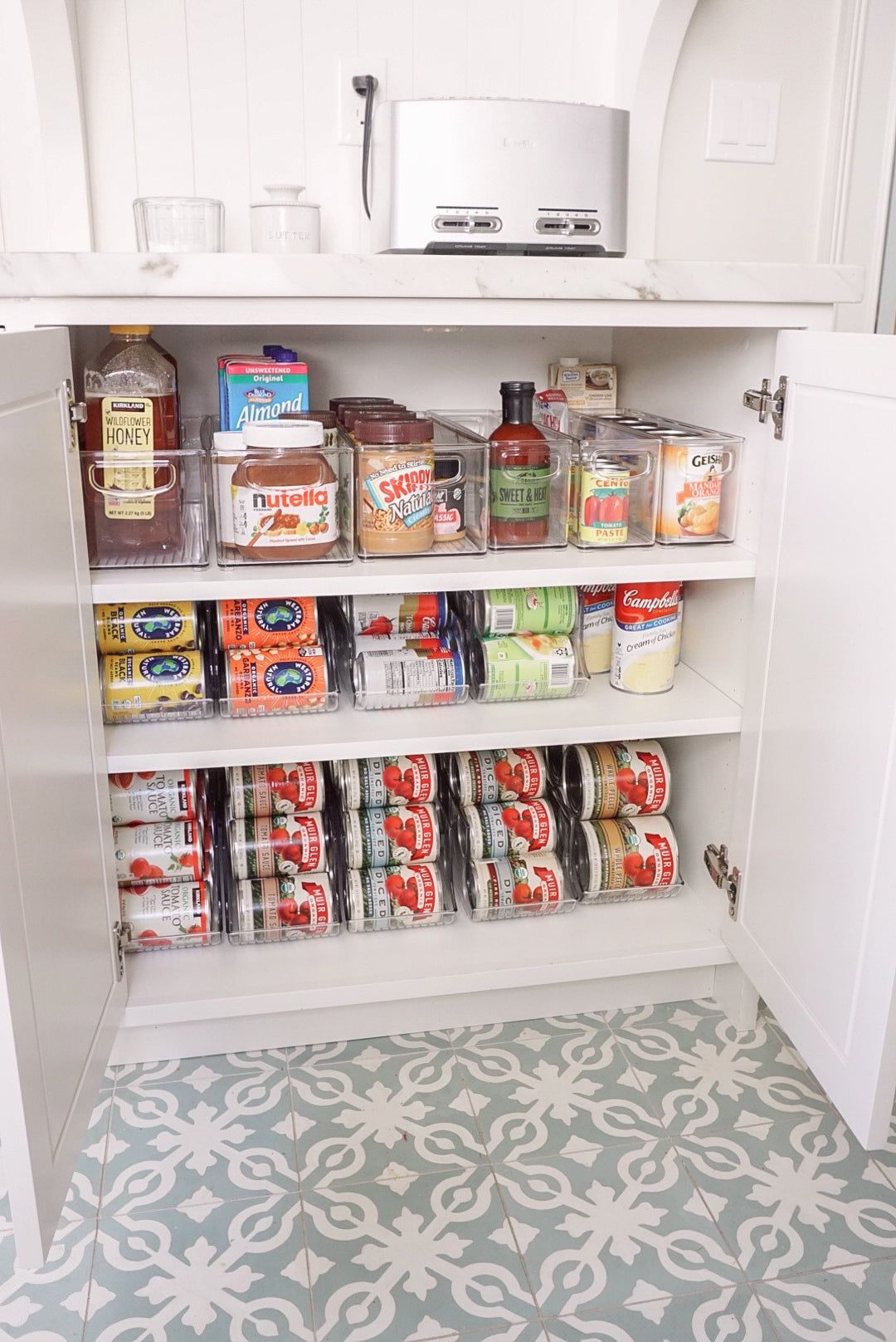 Small Pantry Organization Ideas: Maximize Space with Style and Functionality - 7